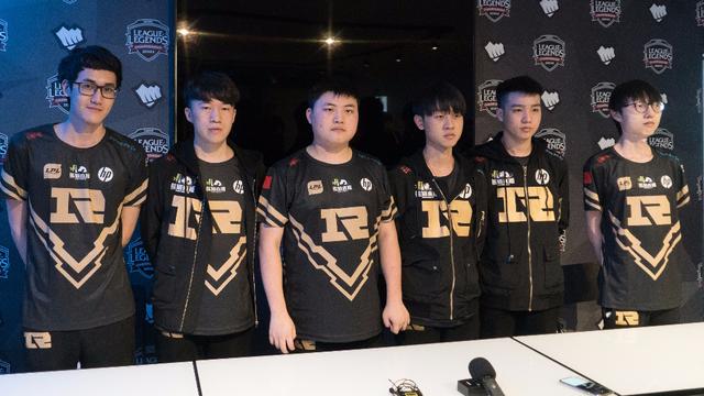 对一个竞技 对一个竞技