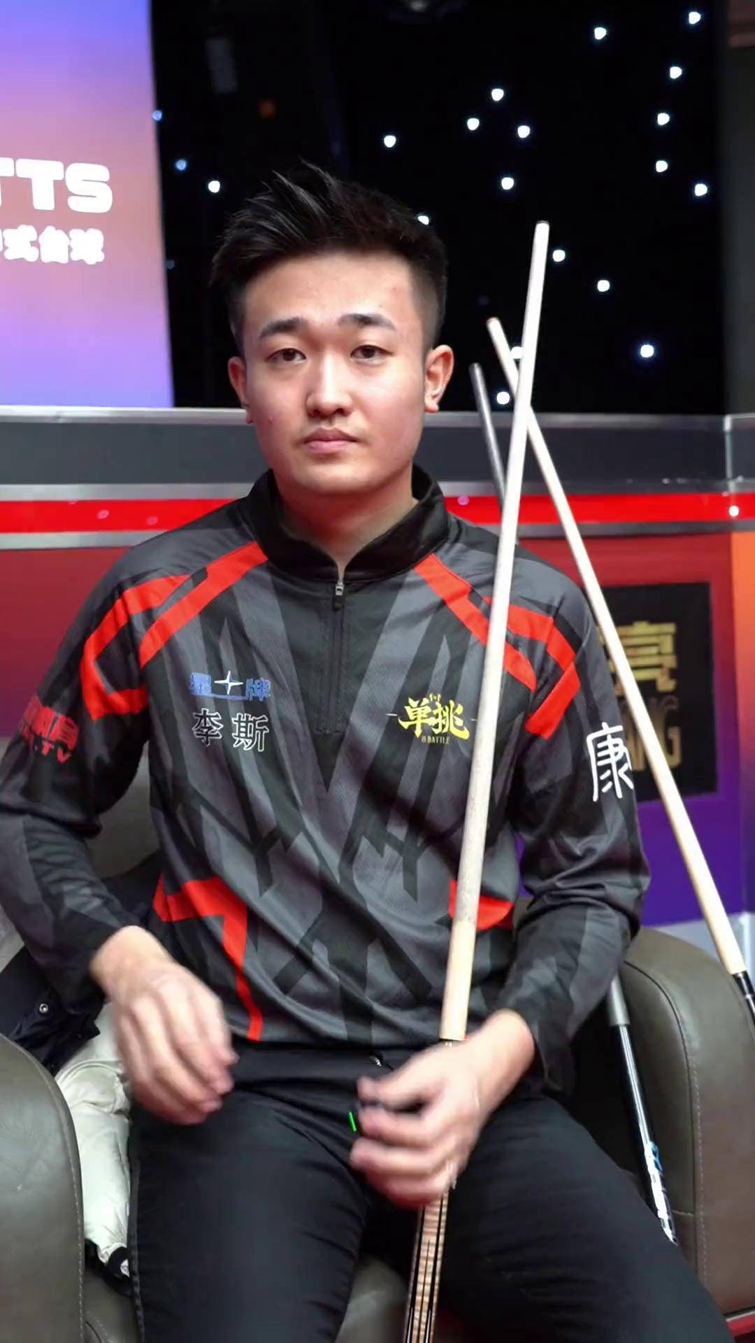 的低谷中 的低谷中